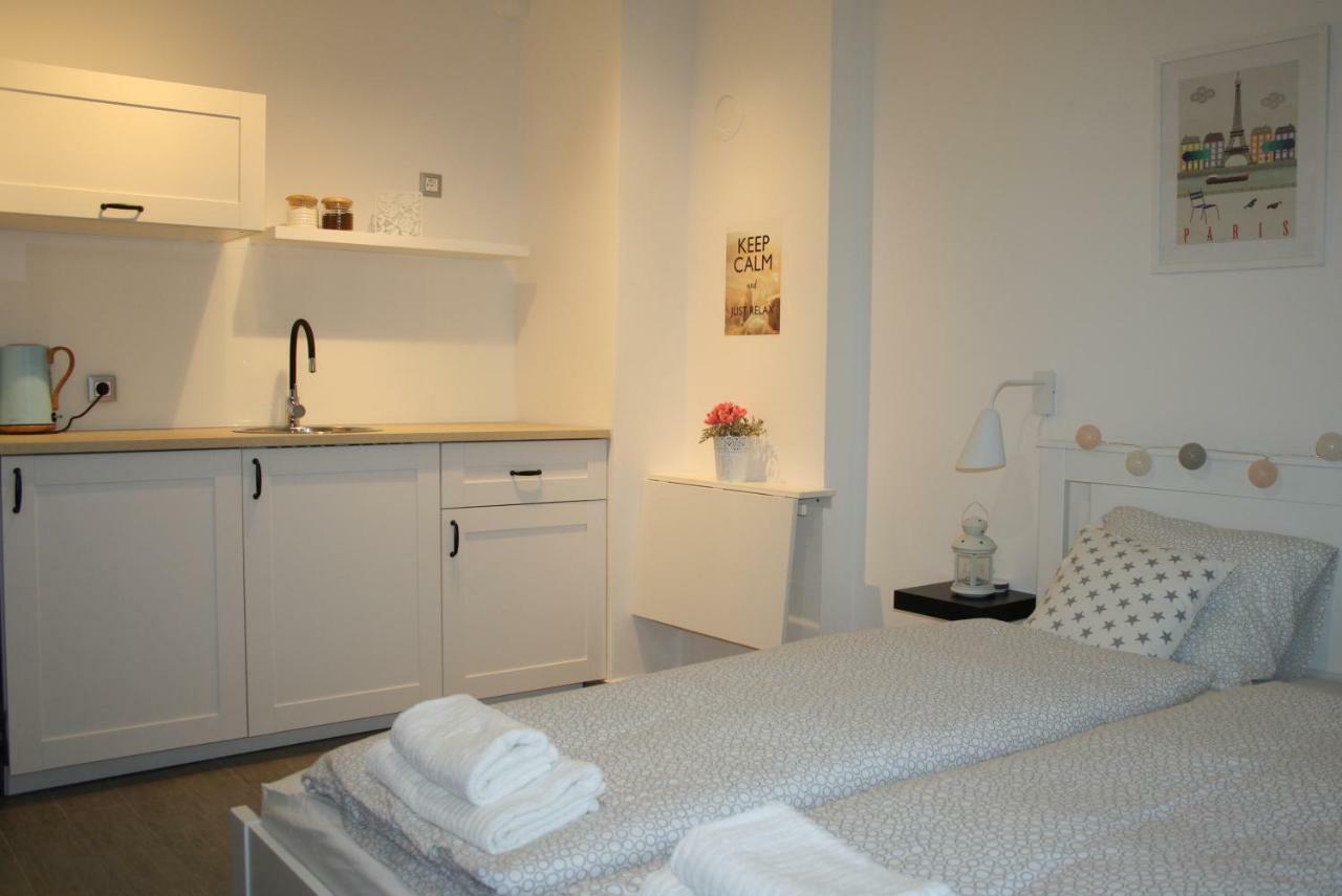 Studio Apartman Centar Đakovo Exterior photo